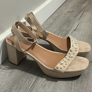 Nude Pearl Platforms